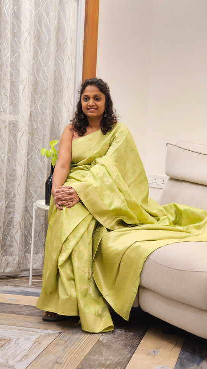 Banaras Katan Saree - Light Green