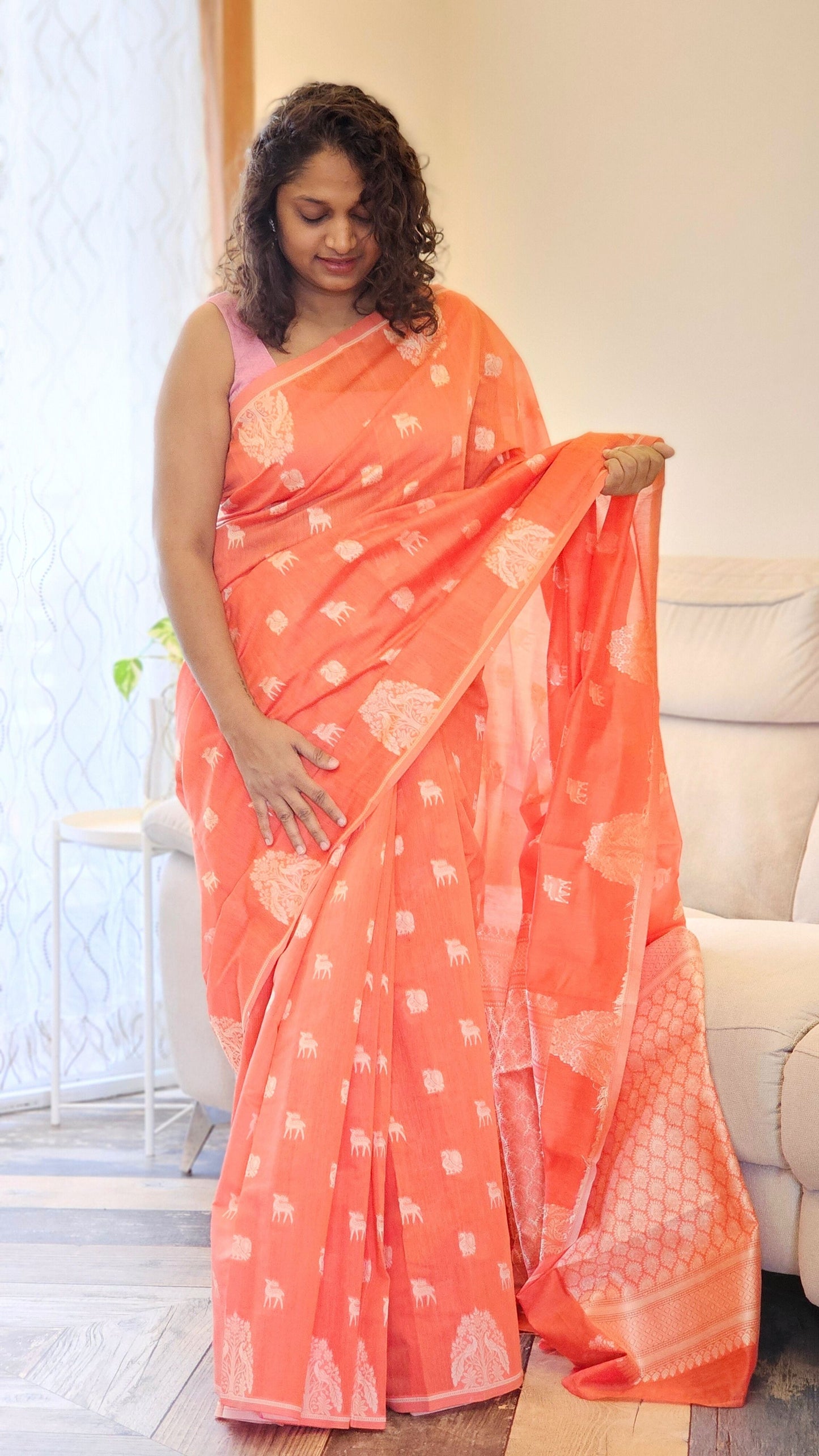 Cotton Saree with thread weaving - Orange