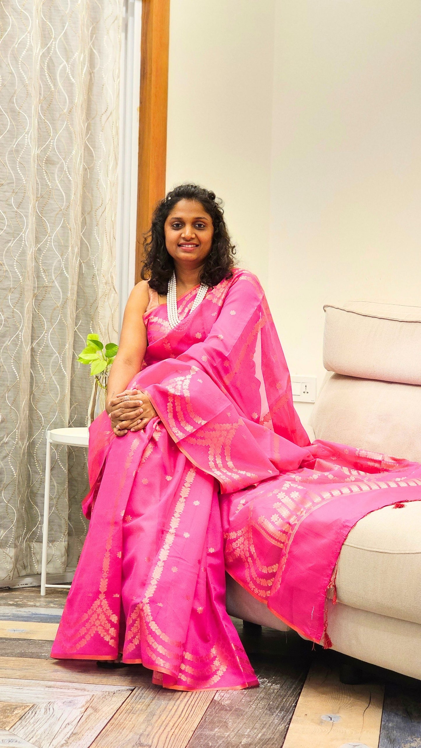 Banaras Silk blend saree - Rani Pink