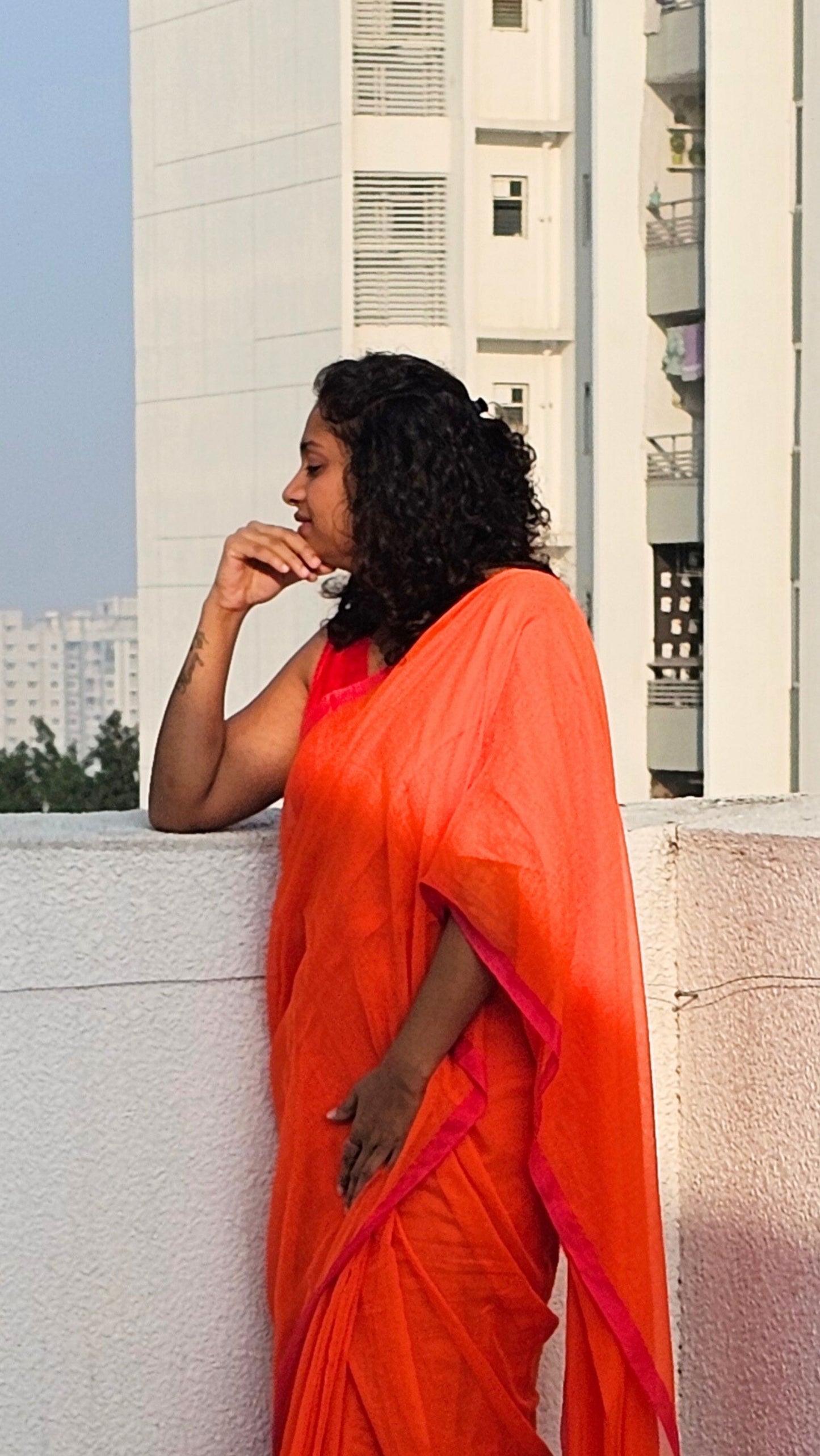 Soft Solid Mulmul Cotton saree - Orange and Pink