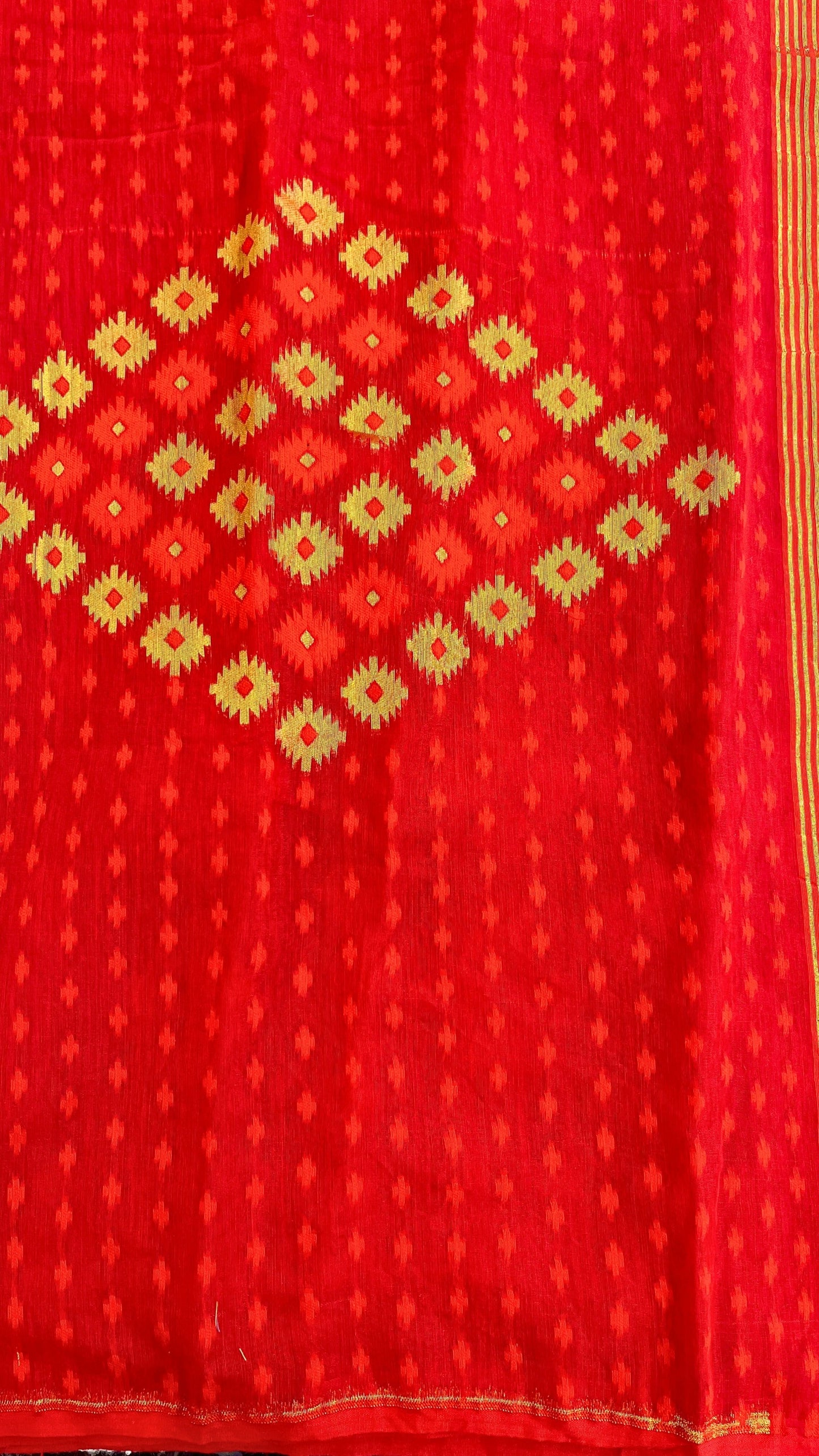 Cotton Jamdani diamond saree - Red