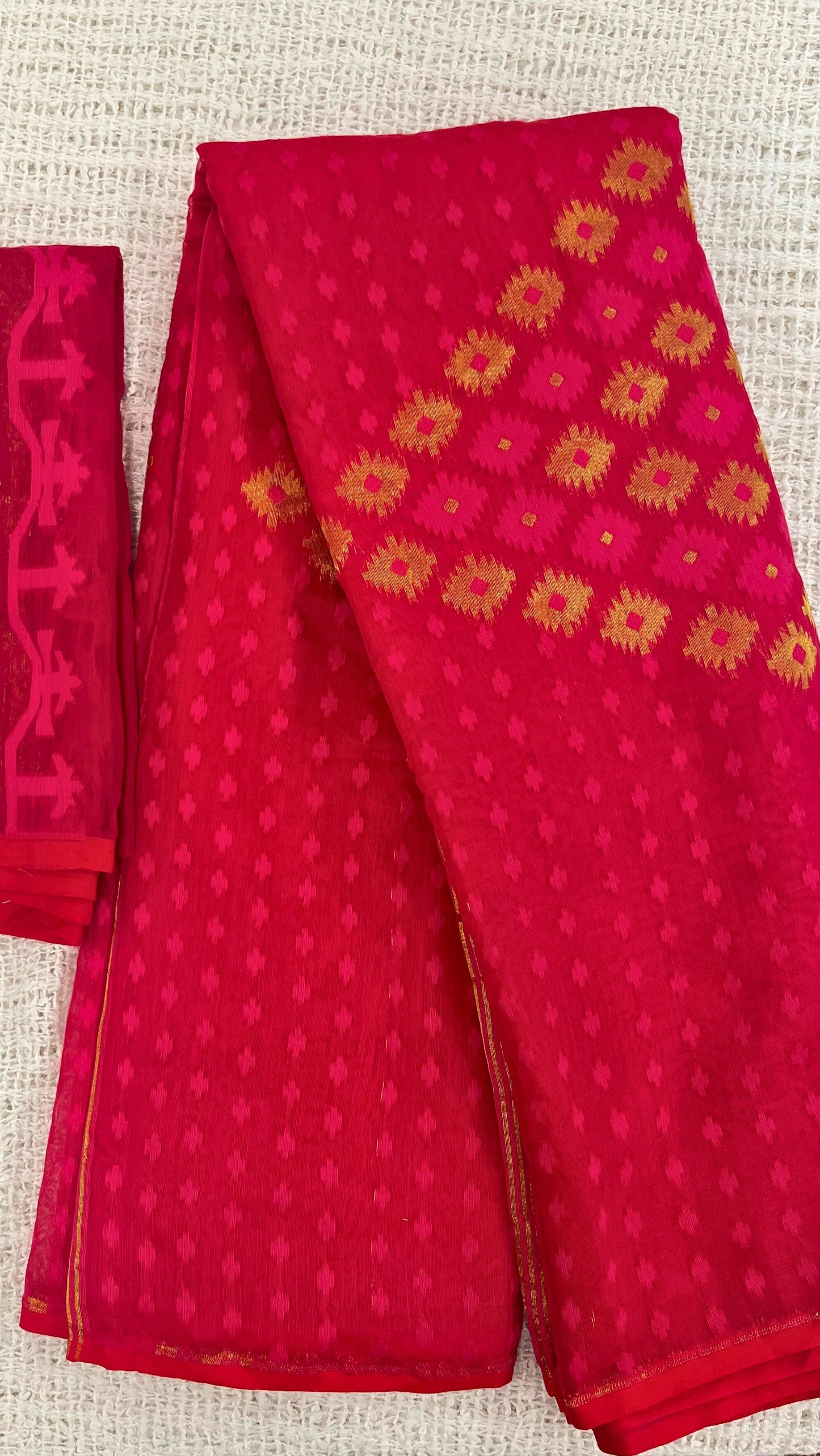 Cotton Jamdani diamond saree - Rani Pink