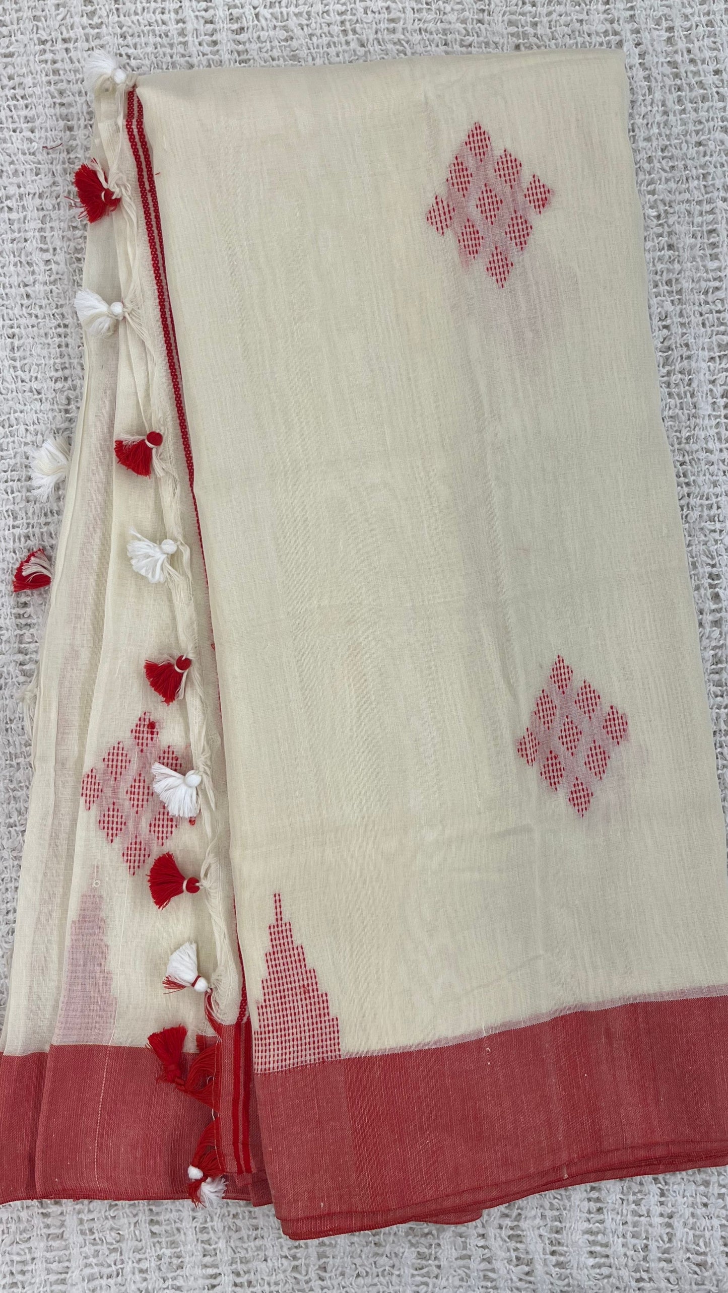 Cotton saree handwork - White and Red