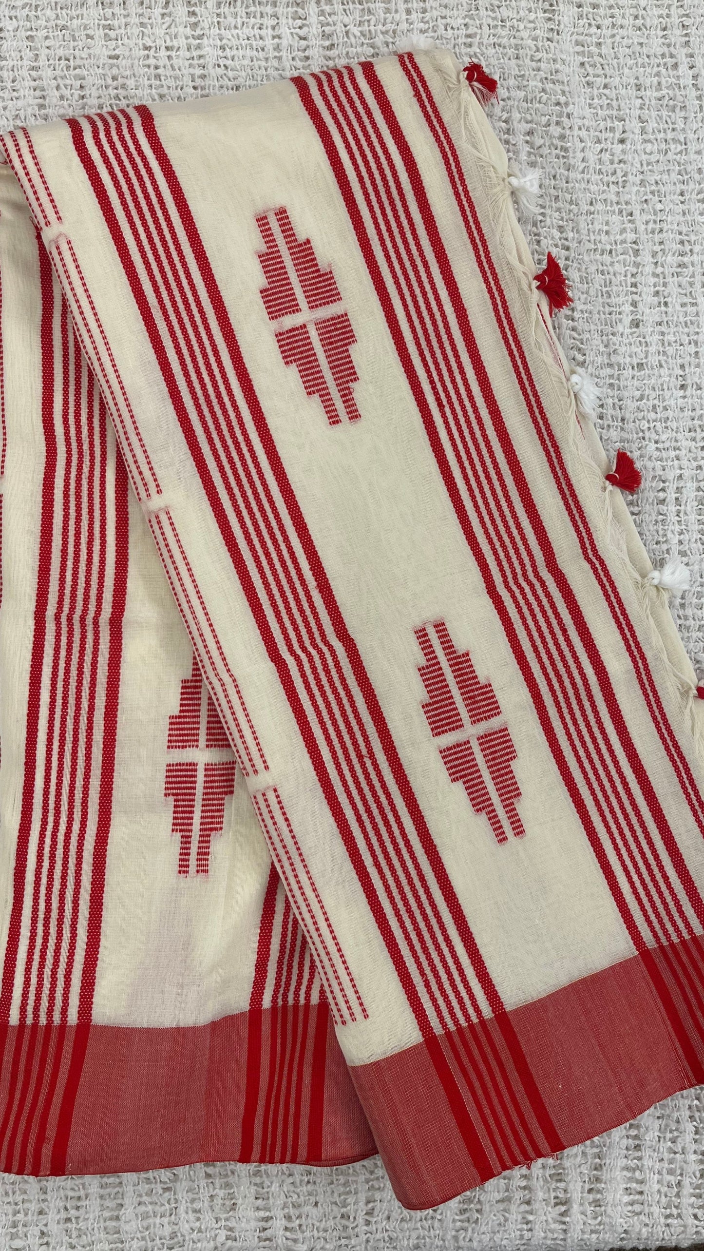 Cotton saree handwork - White and Red