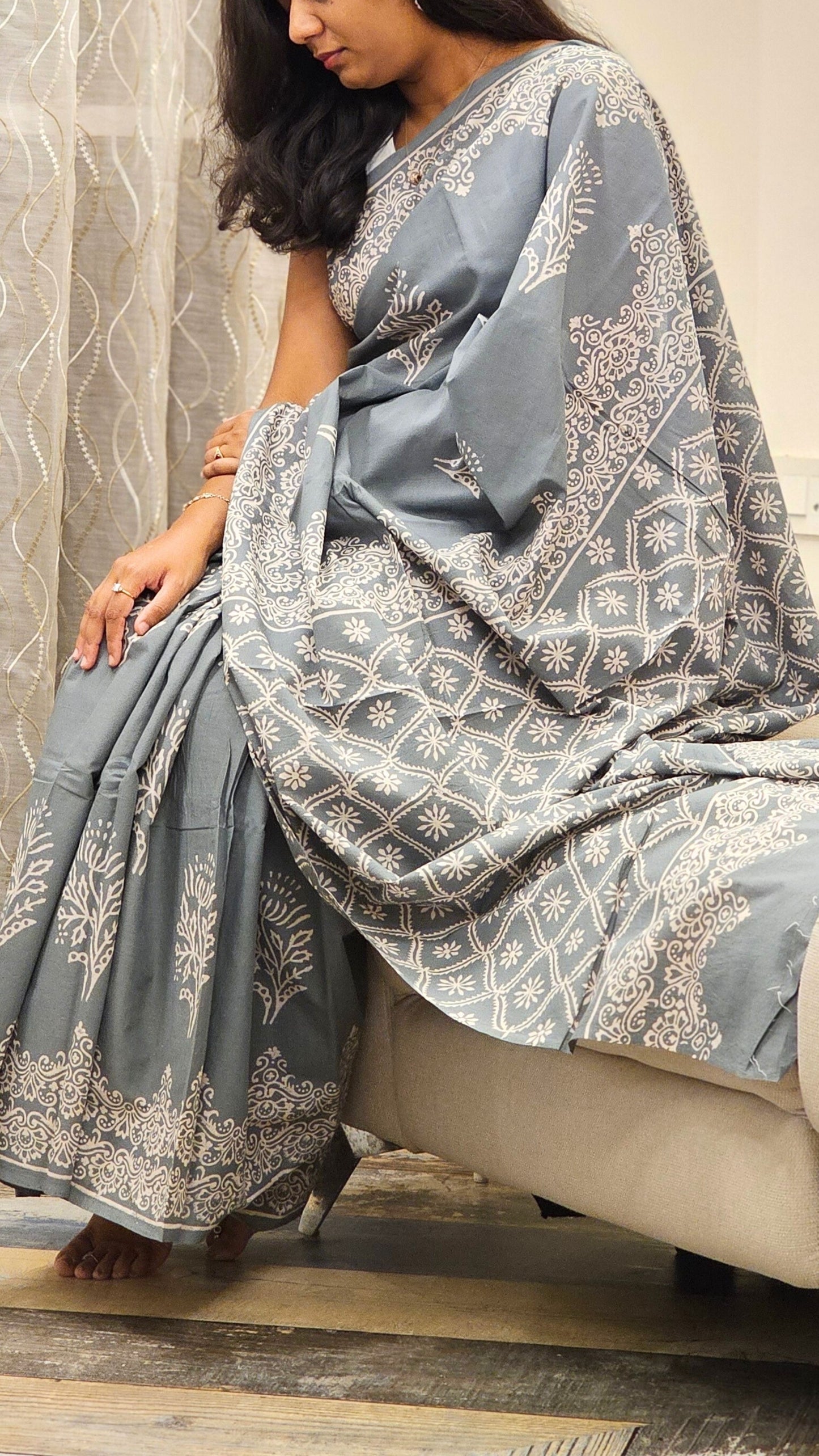 Mulmul cotton saree with Handblock prints - Grey