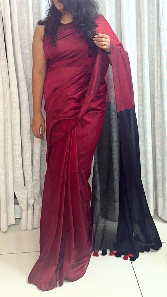 Soft Solid Contrast Cotton saree - Black and Red