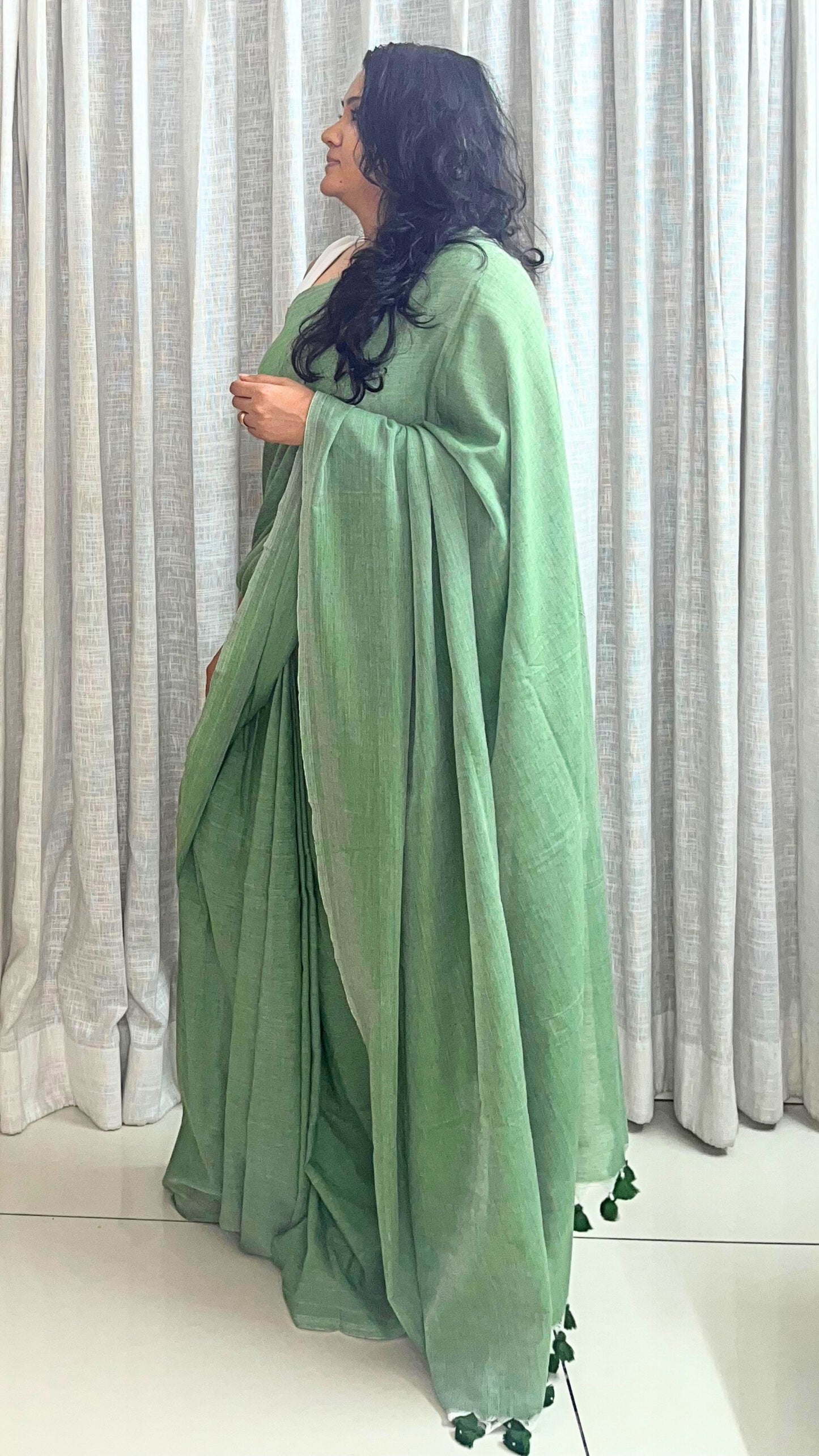 Soft Solid Cotton saree - Shade Green