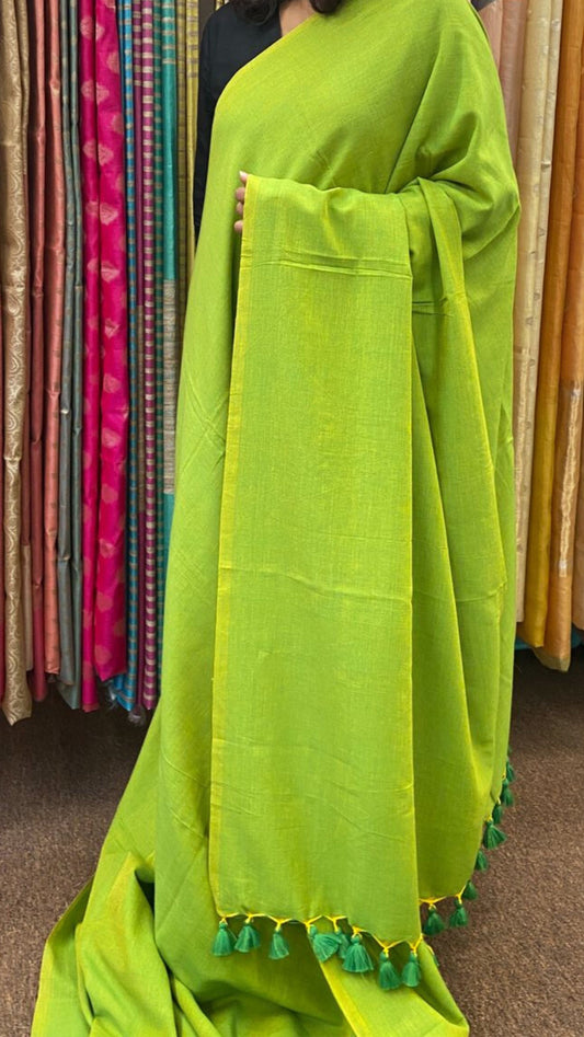 Soft Solid Contrast Cotton saree - Parrot Green and Green