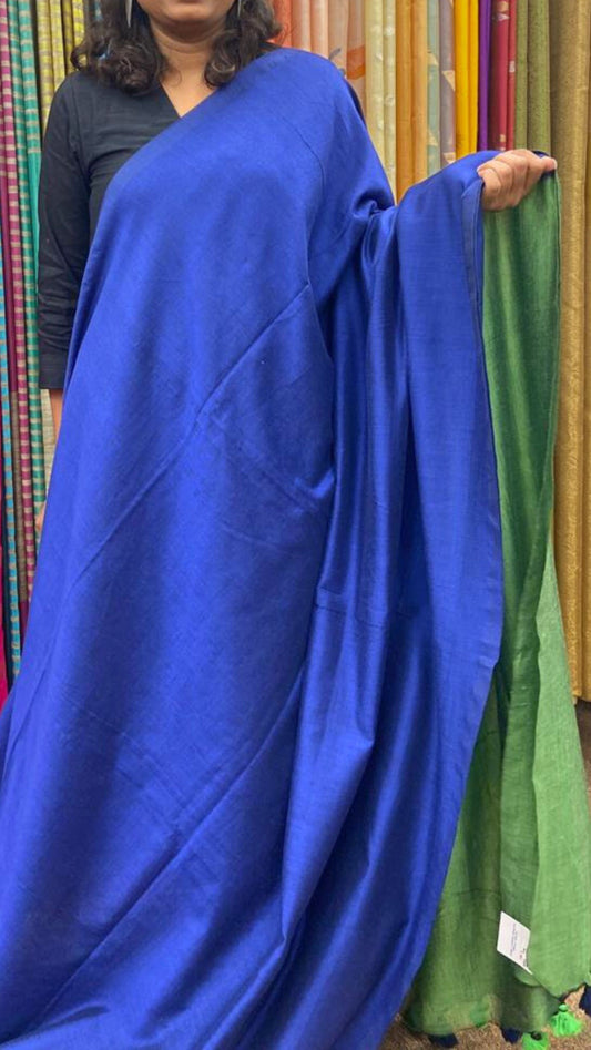 Soft Solid Contrast Cotton saree - Green and Peacock Blue