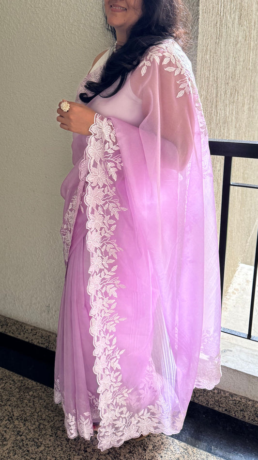 Baby Lavender Rose - Organza saree in very light Lavender without Buttas